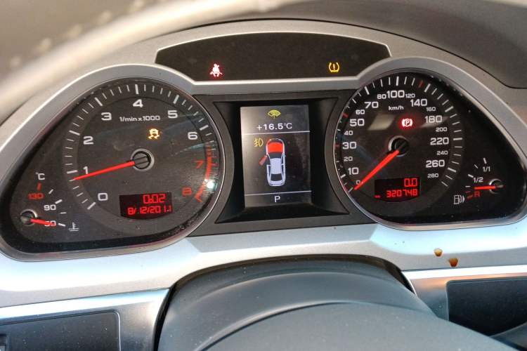 Used Audi A6L 2011 2.4L Comfort Edition Instrument Cluster