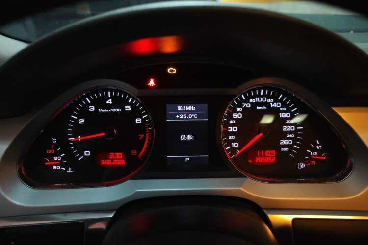 Used Audi A6L 2011 2.0 TFSI Automatic Standard Edition Instrument Cluster