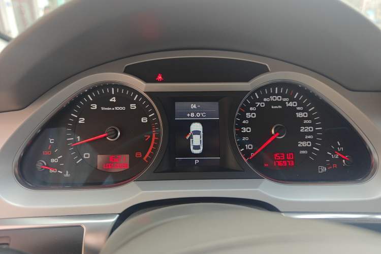Used Audi A6L 2011 2.4L Technology Edition Instrument Cluster