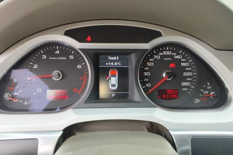 Used Audi A6L 2011 2.8 FSI quattro Luxury Model Instrument Cluster