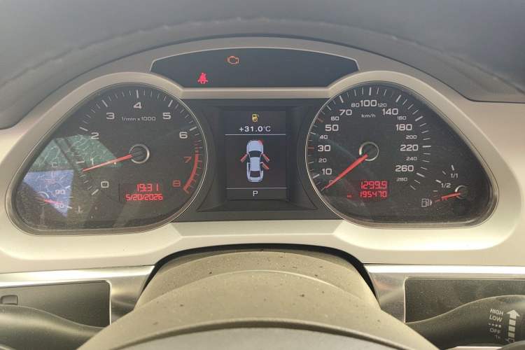 Used Audi A6L 2011 2.0 TFSI Automatic Standard Edition Instrument Cluster