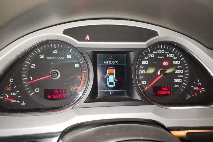 Used Audi A6L 2011 2.4L Comfort Edition Instrument Cluster