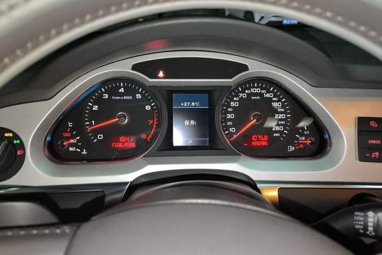 Used Audi A6L 2011 2.4L Luxury Edition Instrument Cluster