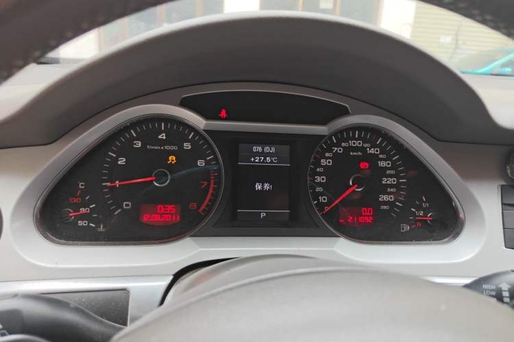 Used Audi A6L 2011 2.0 TFSI Automatic Standard Edition Instrument Cluster