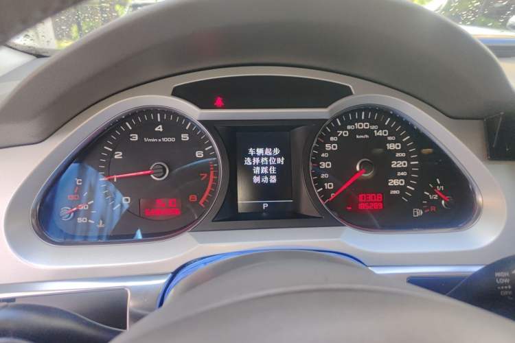Used Audi A6L 2011 2.0 TFSI automatic Comfort trim Instrument Cluster