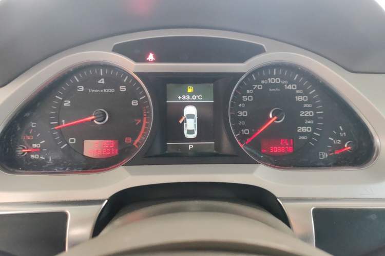 Used Audi A6L 2011 2.0 TFSI Automatic Standard Edition Instrument Cluster