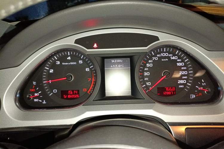 Used Audi A6L 2011 2.0 TFSI Automatic Standard Edition Instrument Cluster