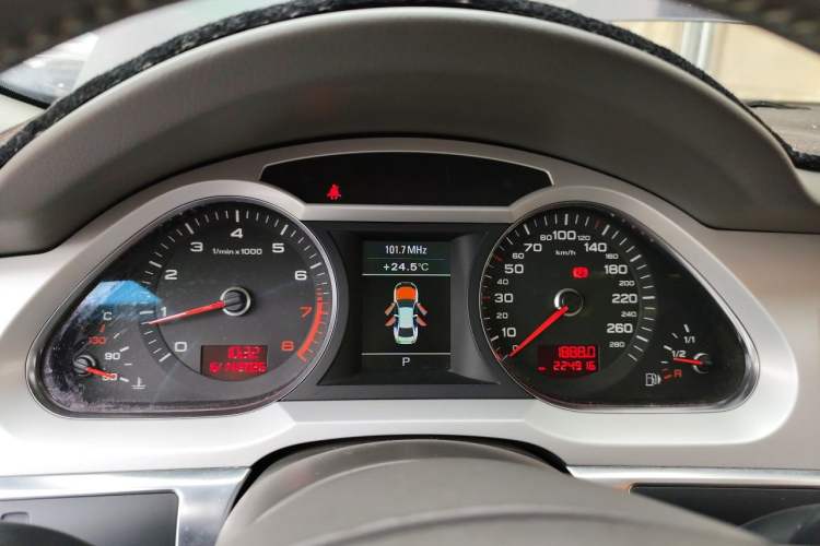 Used Audi A6L 2011 2.0 TFSI Automatic Standard Edition Instrument Cluster