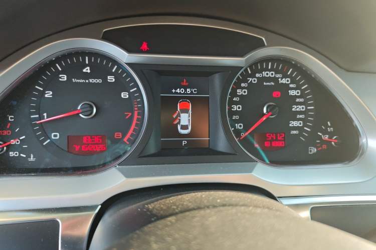 Used Audi A6L 2011 2.0 TFSI Automatic Standard Edition Instrument Cluster