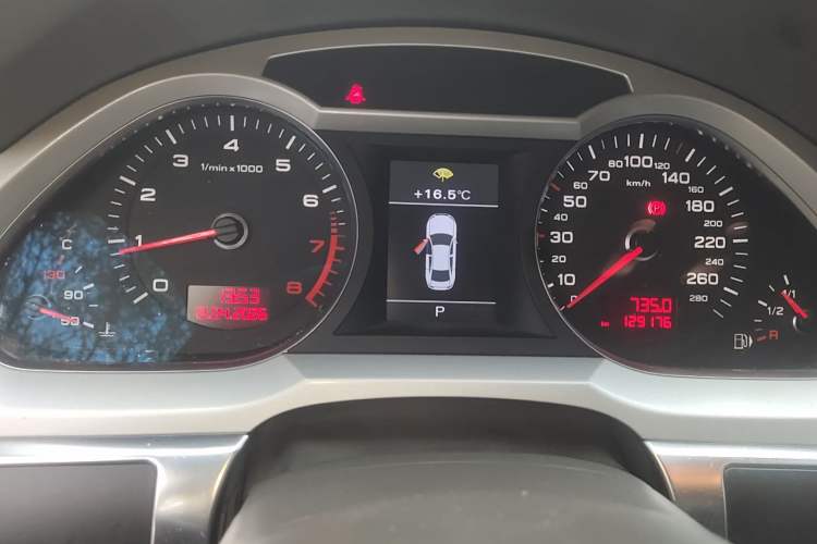 Used Audi A6L 2011 2.4L Comfort Edition Instrument Cluster