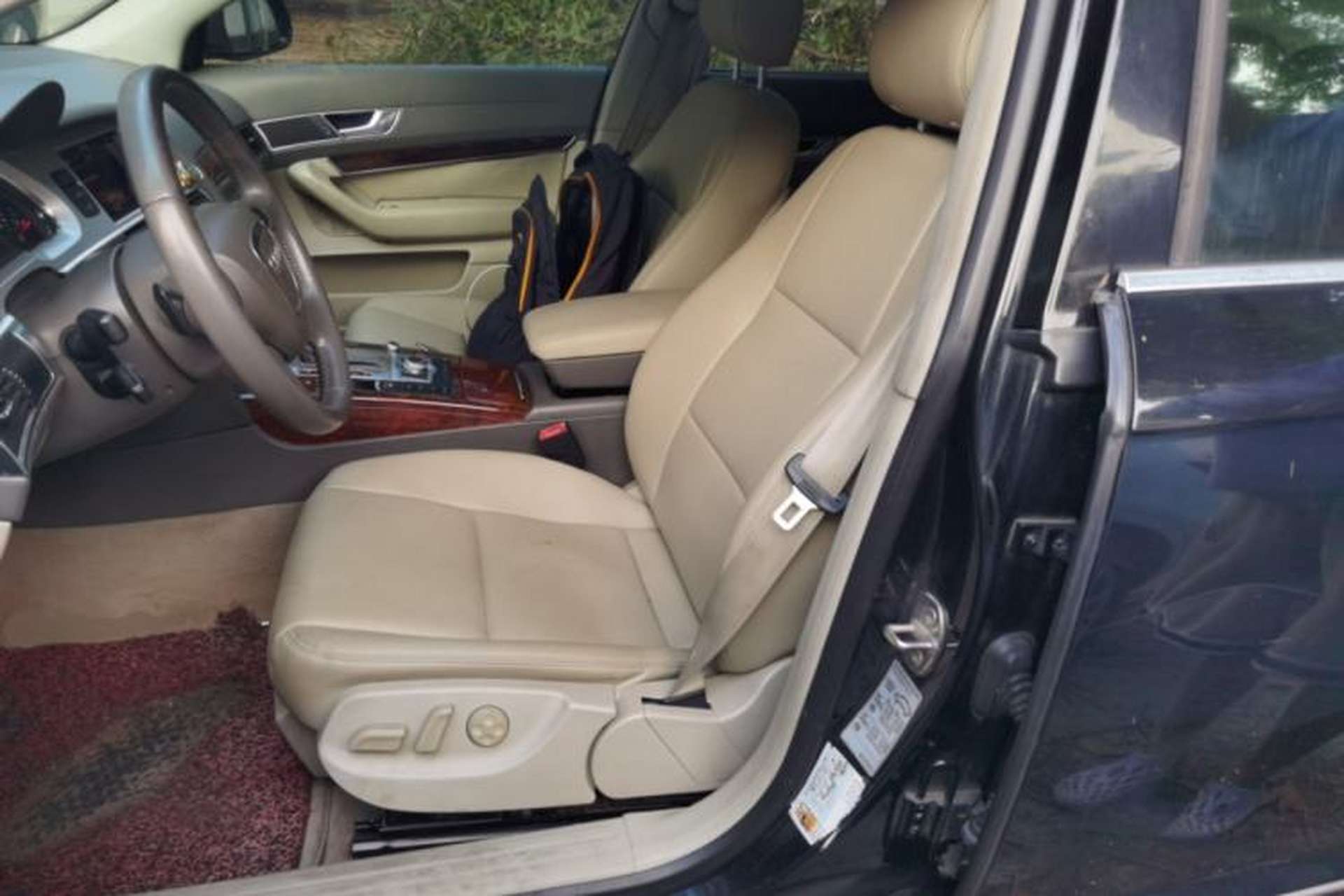 Used Audi A6L 2011 2.0 TFSI Automatic Standard Edition Left Front Seat