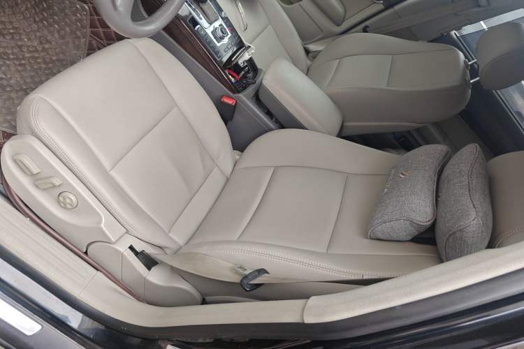 Used Audi A6L 2011 2.0 TFSI Automatic Standard Edition Left Front Seat