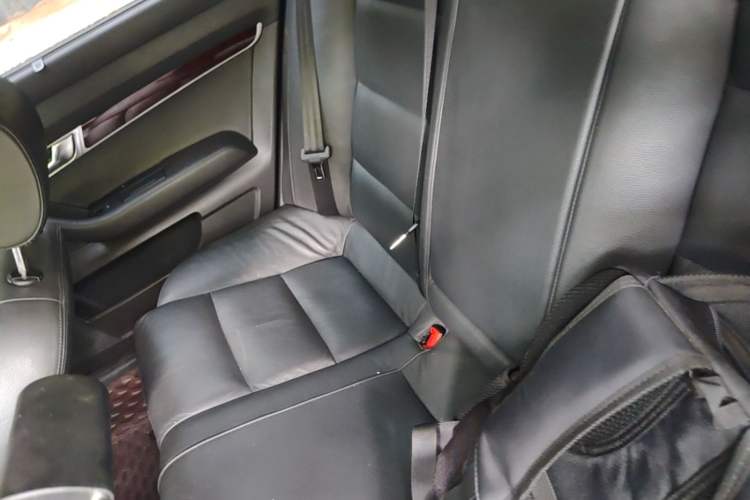Used Audi A6L 2011 2.0 TFSI automatic Comfort trim Left Rear Seat