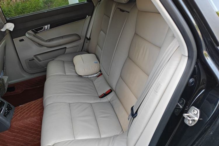 Used Audi A6L 2011 2.8 FSI quattro Luxury Model Left Rear Seat