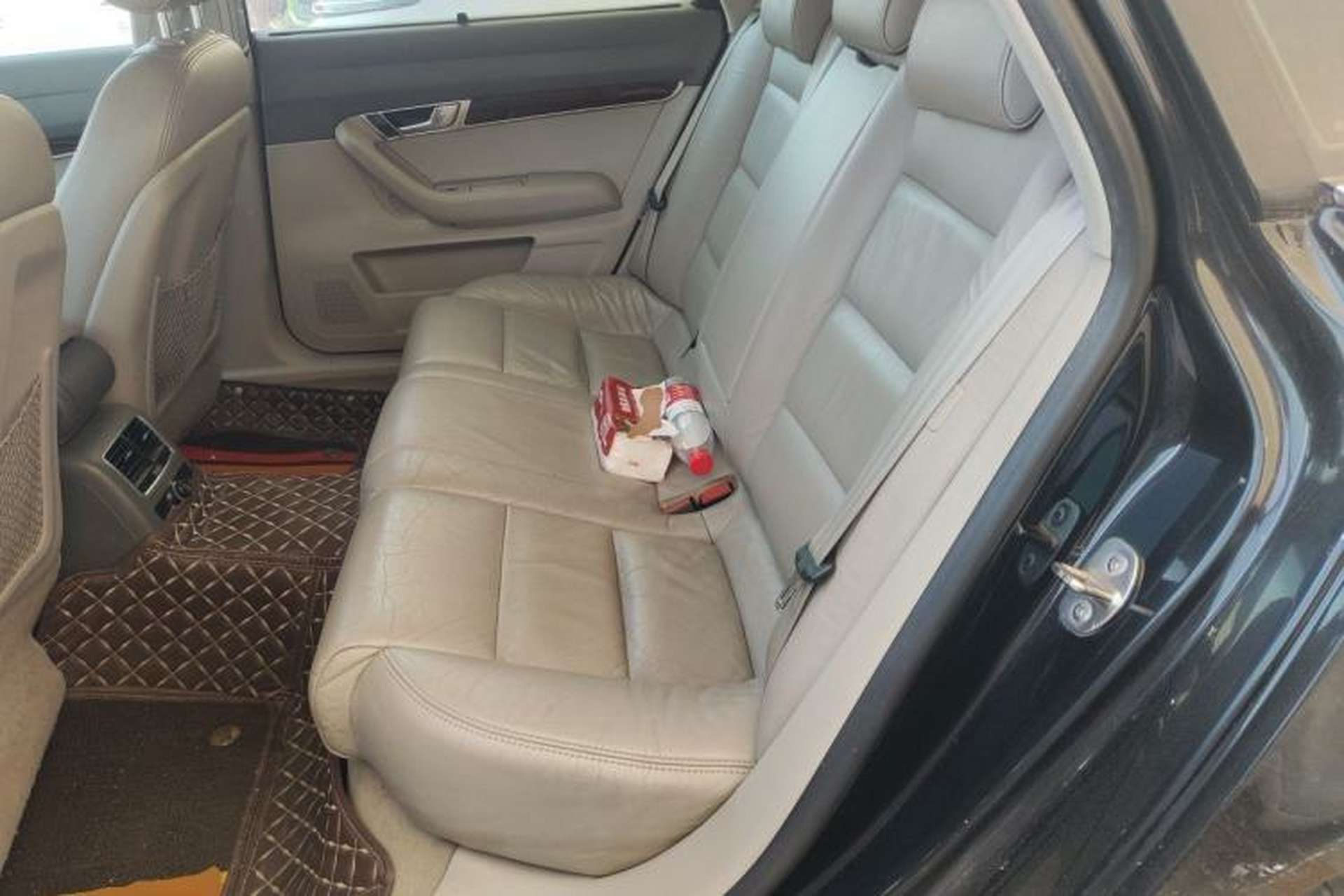 Used Audi A6L 2011 2.0 TFSI Automatic Standard Edition Left Rear Seat