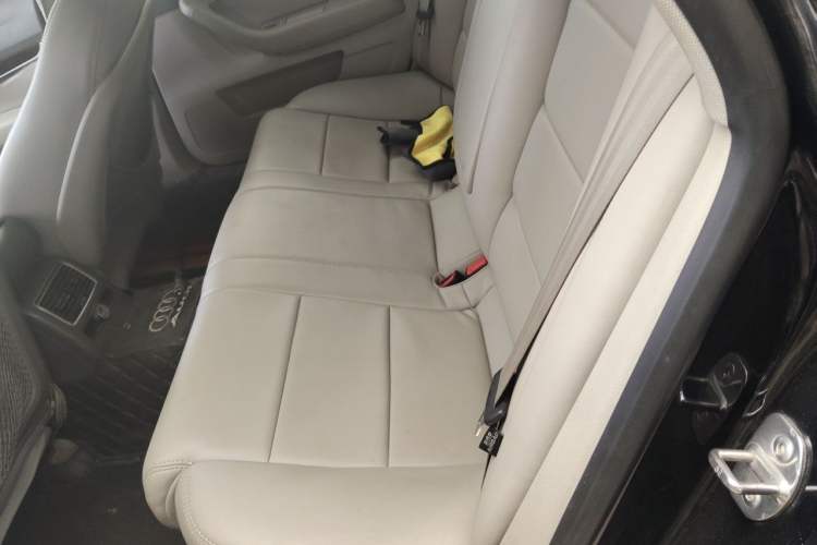 Used Audi A6L 2011 2.0 TFSI Automatic Standard Edition Left Rear Seat