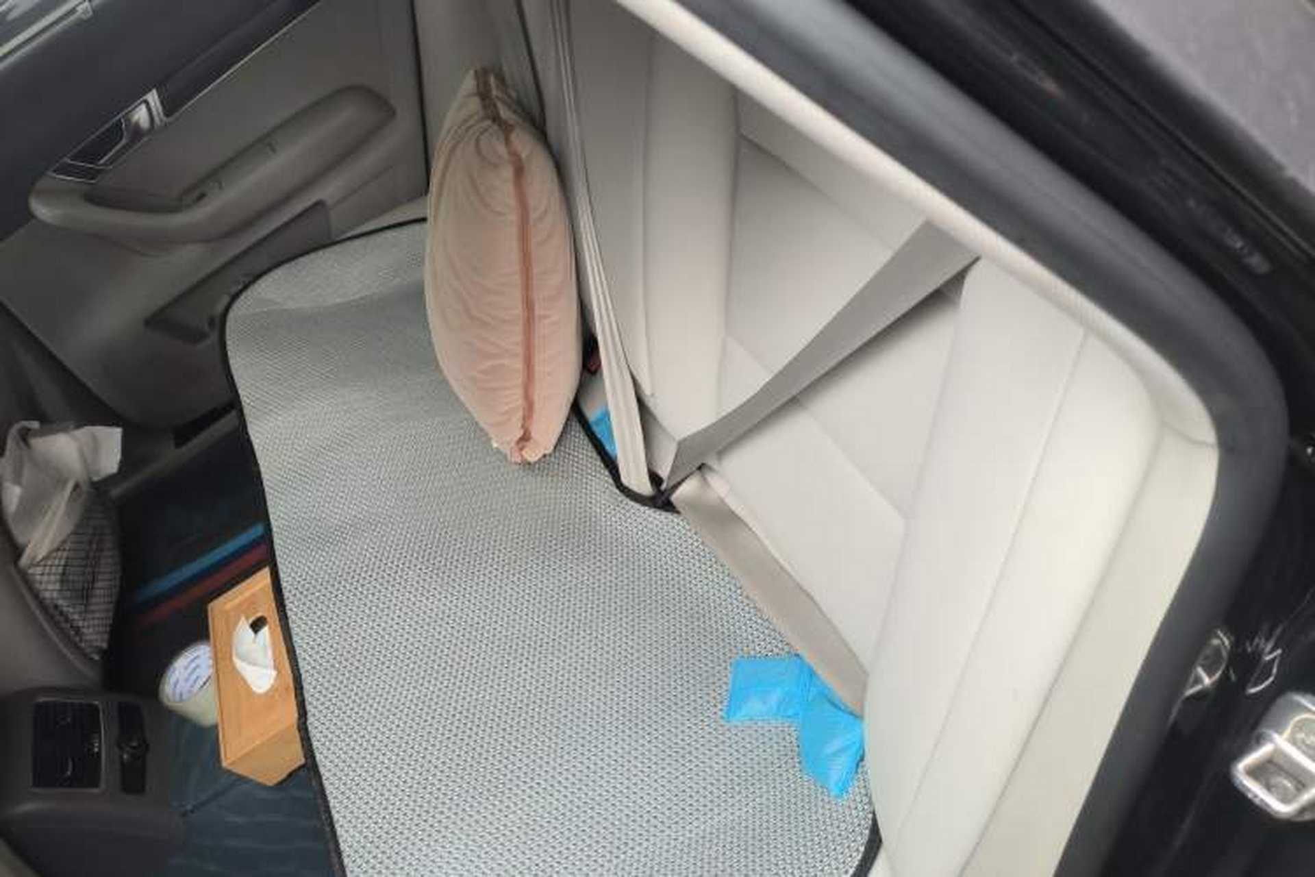 Used Audi A6L 2011 2.0 TFSI Automatic Standard Edition Left Rear Seat