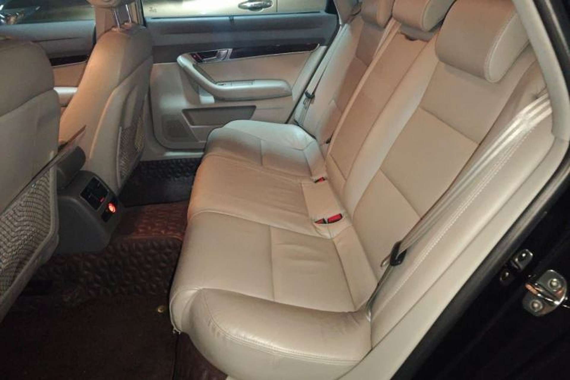 Used Audi A6L 2011 2.0 TFSI Automatic Standard Edition Left Rear Seat
