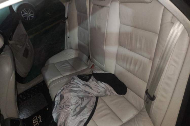 Used Audi A6L 2011 2.4L Comfort Edition Left Rear Seat