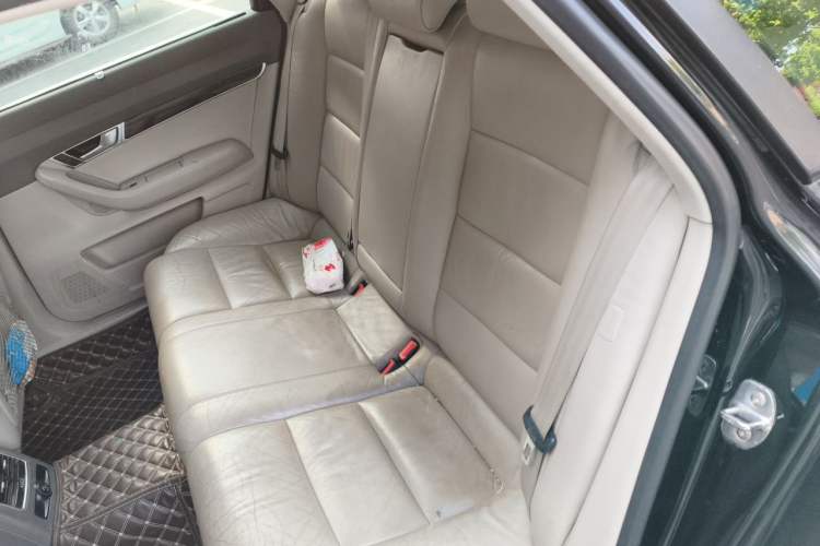 Used Audi A6L 2011 2.0 TFSI Automatic Standard Edition Left Rear Seat
