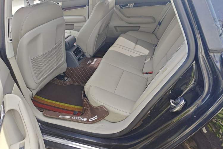 Used Audi A6L 2011 2.0 TFSI Automatic Standard Edition Left Rear Seat