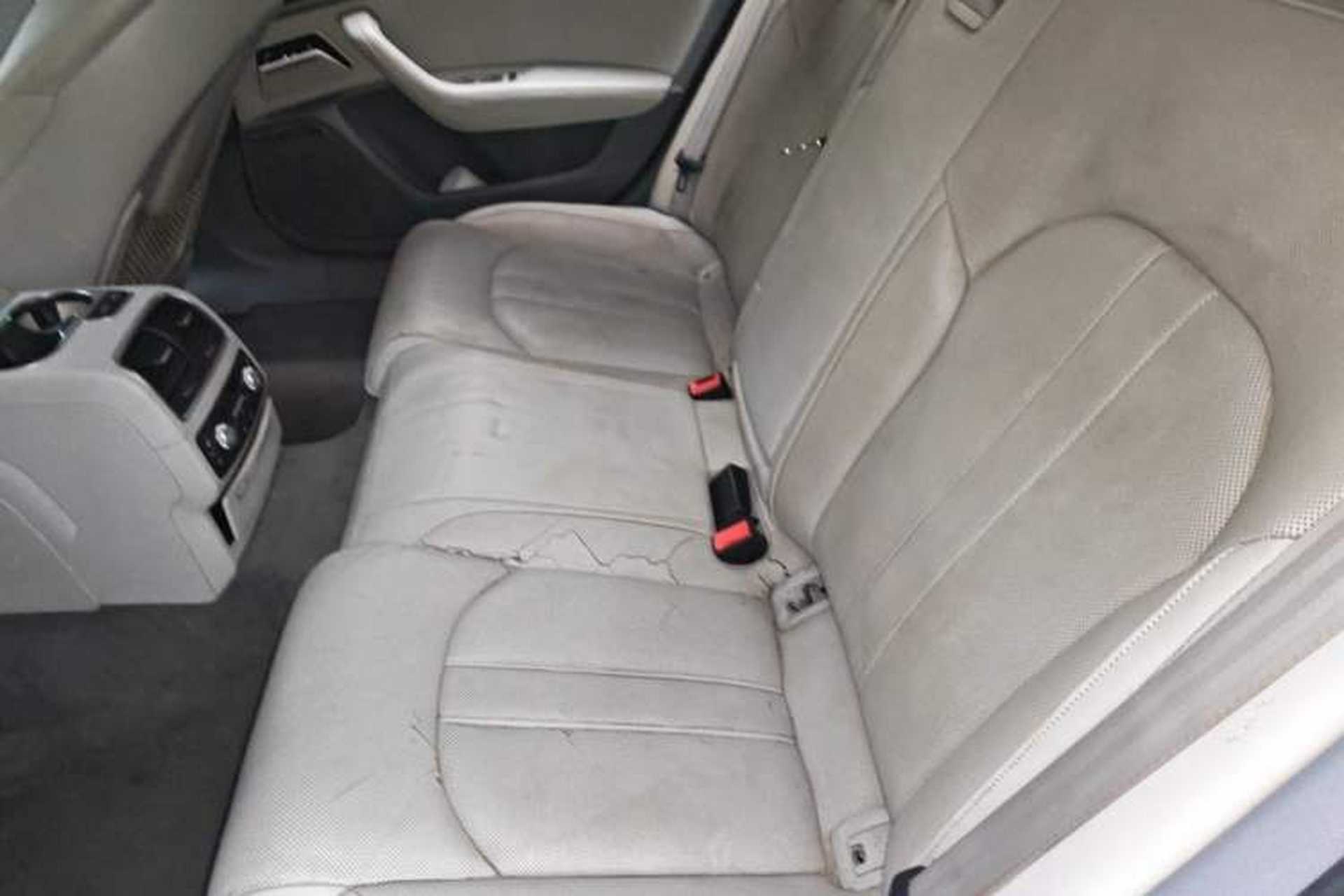 Used Audi A6L 2011 3.0 TFSI quattro Luxury Model Left Rear Seat
