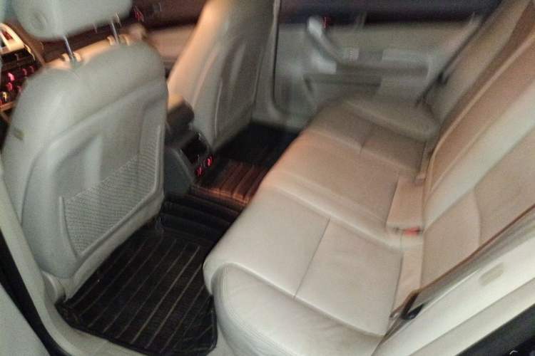 Used Audi A6L 2011 2.0 TFSI Automatic Standard Edition Left Rear Seat
