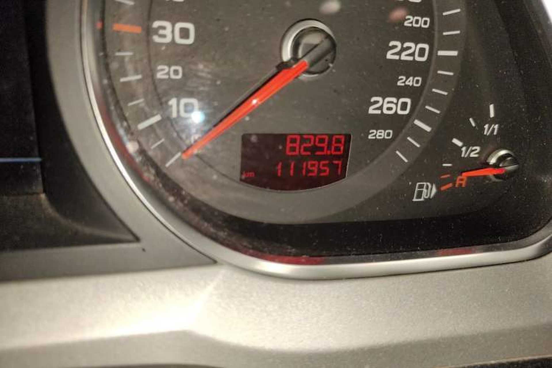 Used Audi A6L 2011 2.0 TFSI automatic Comfort trim Odometer Close Up