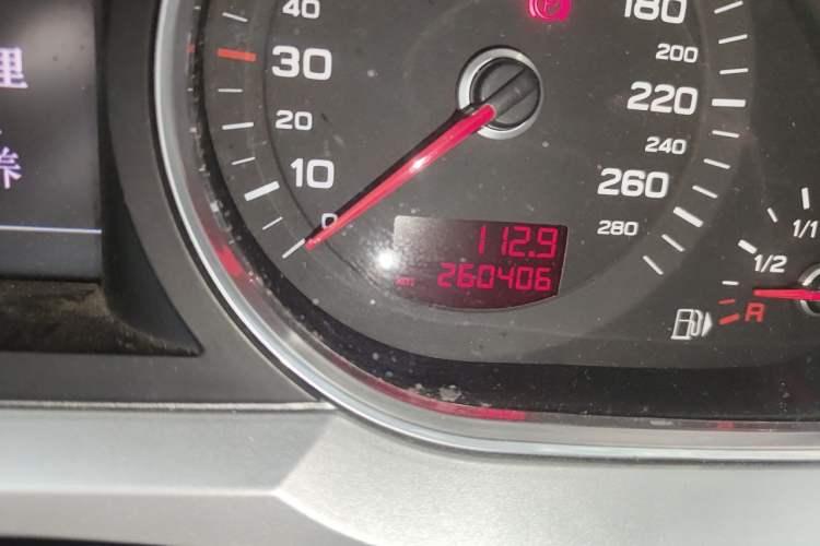 Used Audi A6L 2011 2.8 FSI Comfort Model Odometer Close Up