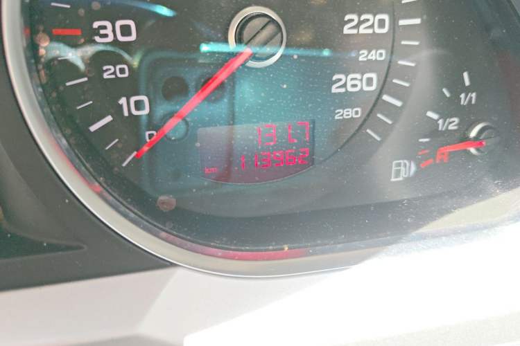 Used Audi A6L 2011 2.4L Technology Edition Odometer Close Up