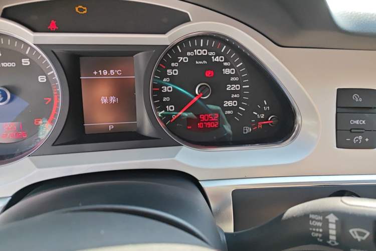 Used Audi A6L  Odometer Close Up