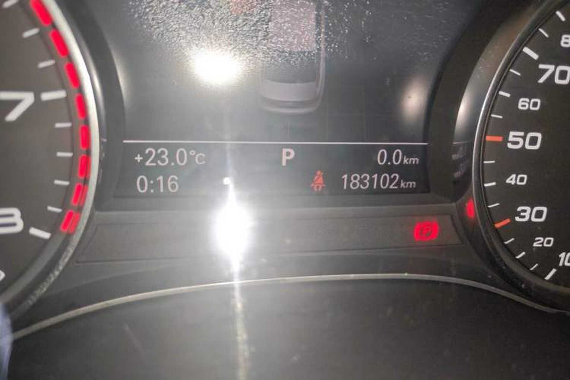 Used Audi A6L 2011 3.0 TFSI quattro Luxury Model Odometer Close Up