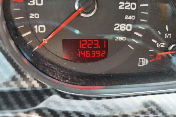 Used Audi A6L 2011 2.4L Technology Edition Odometer Close Up