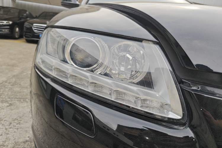 Used Audi A6L 2011 2.4L Technology Edition Right Front Headlight