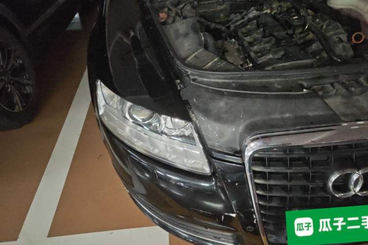 Used Audi A6L 2011 2.0 TFSI Automatic Standard Edition Right Front Headlight