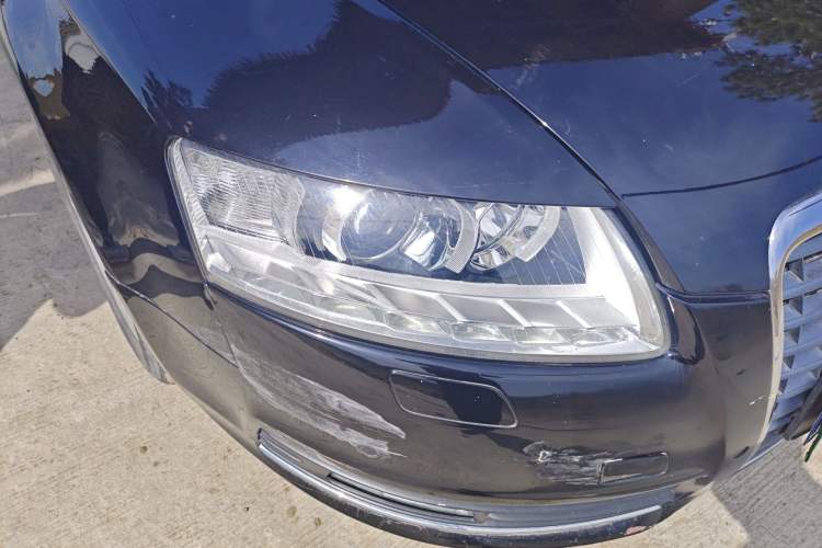 Used Audi A6L 2011 2.0 TFSI Automatic Standard Edition Right Front Headlight