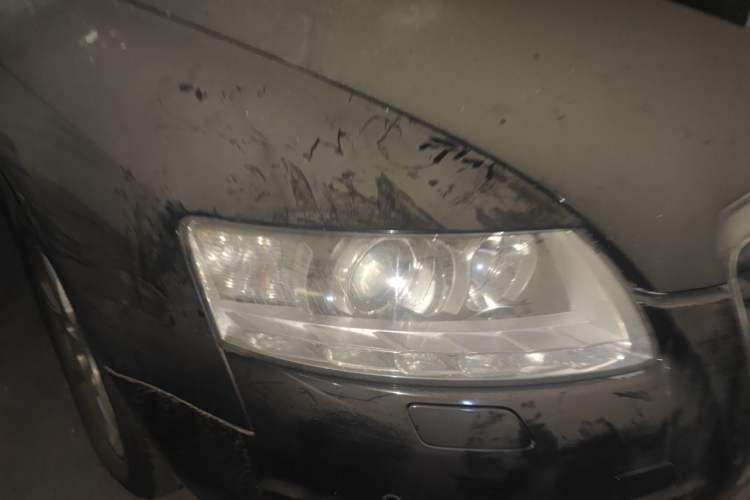 Used Audi A6L 2011 2.0 TFSI Automatic Standard Edition Right Front Headlight