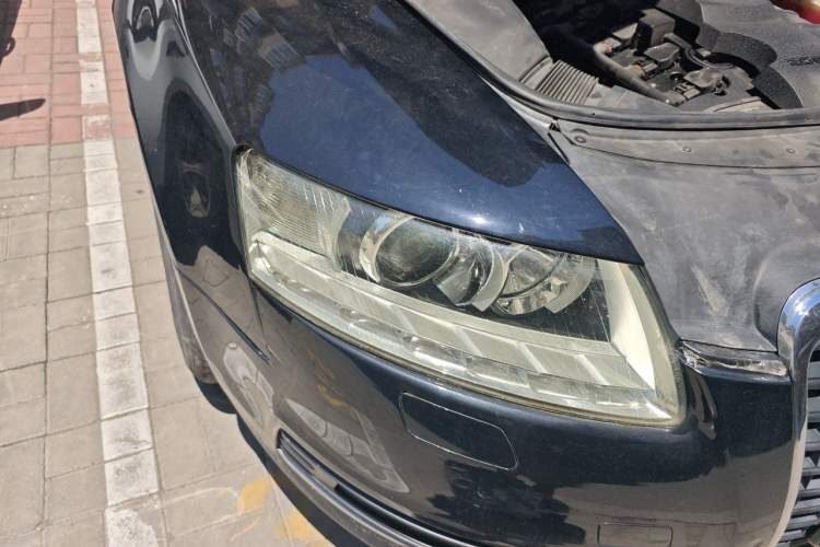 Used Audi A6L 2011 2.0 TFSI automatic Comfort trim Right Front Headlight