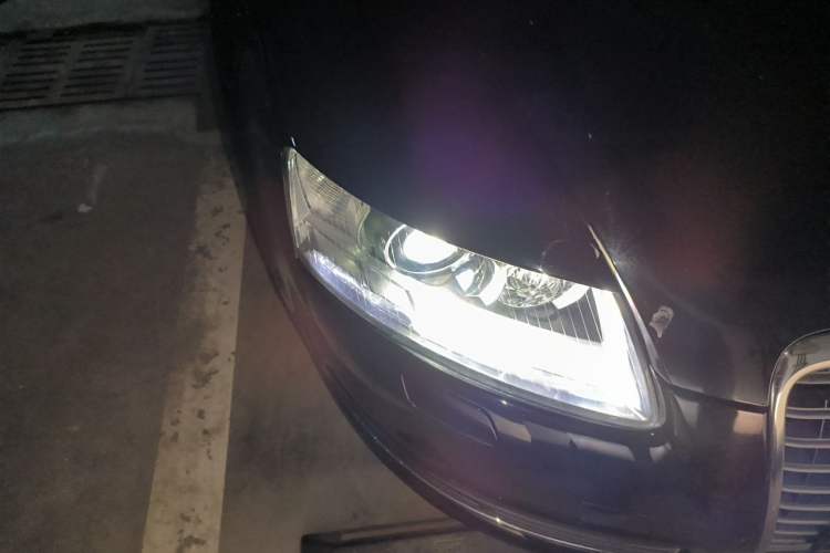Used Audi A6L 2011 2.4L Technology Edition Right Front Headlight