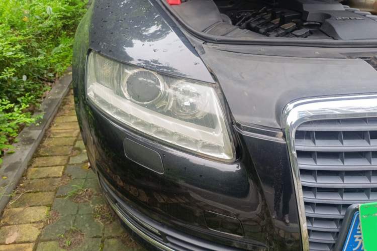 Used Audi A6L 2011 2.0 TFSI Automatic Standard Edition Right Front Headlight