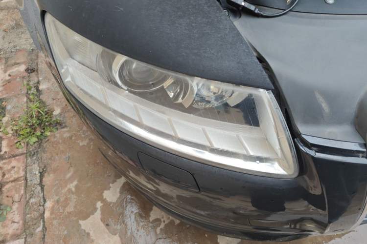 Used Audi A6L 2011 2.8 FSI Comfort Model Right Front Headlight