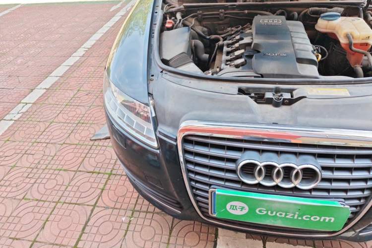 Used Audi A6L 2011 2.0 TFSI automatic Comfort trim Right Front Headlight