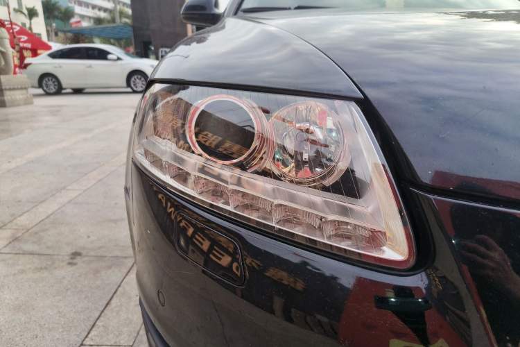 Used Audi A6L 2011 2.4L Technology Edition Right Front Headlight