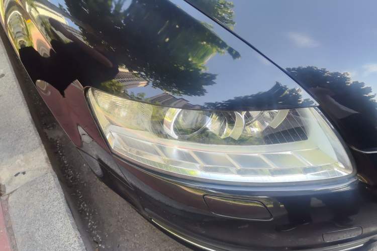 Used Audi A6L 2011 2.7 TDI Comfort Model Right Front Headlight