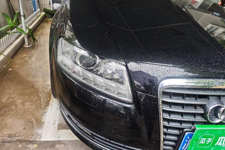 Used Audi A6L 2011 2.0 TFSI Automatic Standard Edition Right Front Headlight