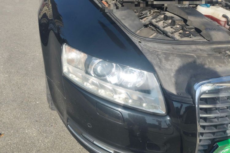 Used Audi A6L 2011 2.0 TFSI Automatic Standard Edition Right Front Headlight