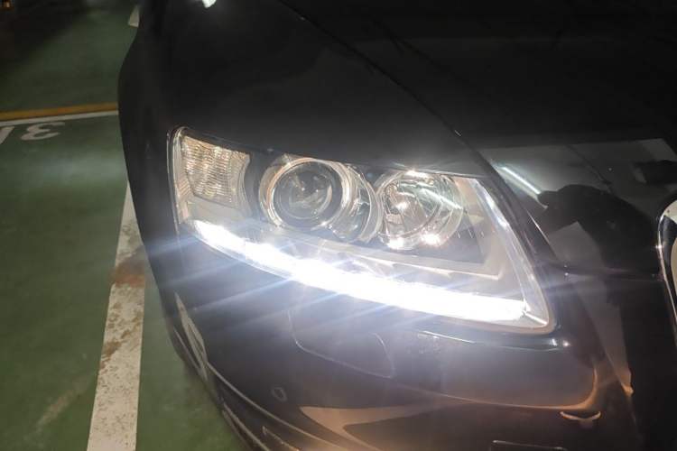Used Audi A6L 2011 2.4L Technology Edition Right Front Headlight