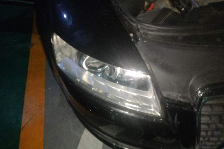 Used Audi A6L 2011 2.4L Comfort Edition Right Front Headlight
