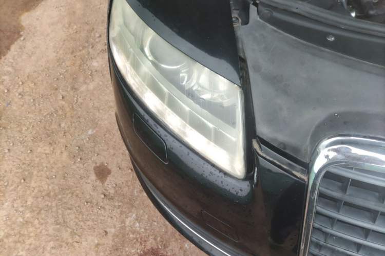 Used Audi A6L 2011 2.0 TFSI Automatic Standard Edition Right Front Headlight