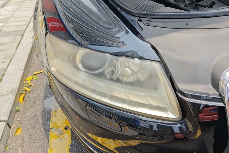 Used Audi A6L 2011 2.0 TFSI Automatic Standard Edition Right Front Headlight